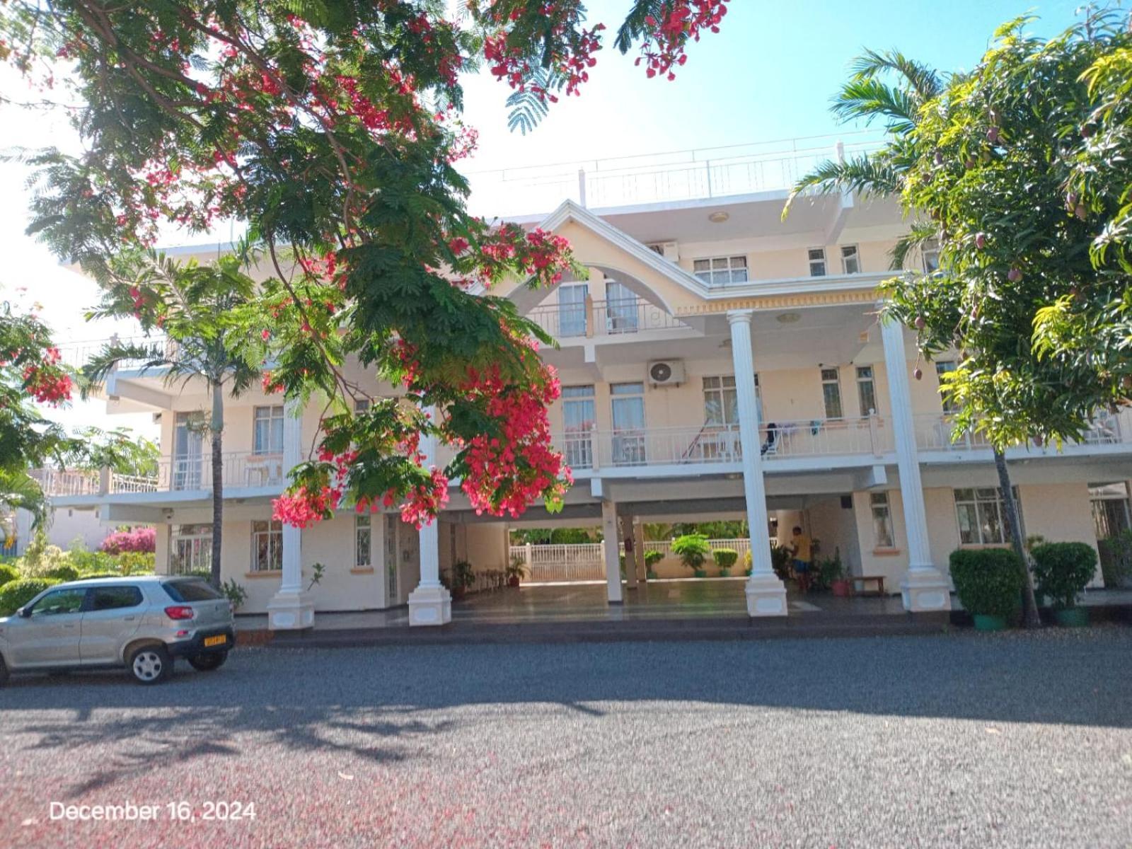 Alpha Villa Flic en Flac Luaran gambar