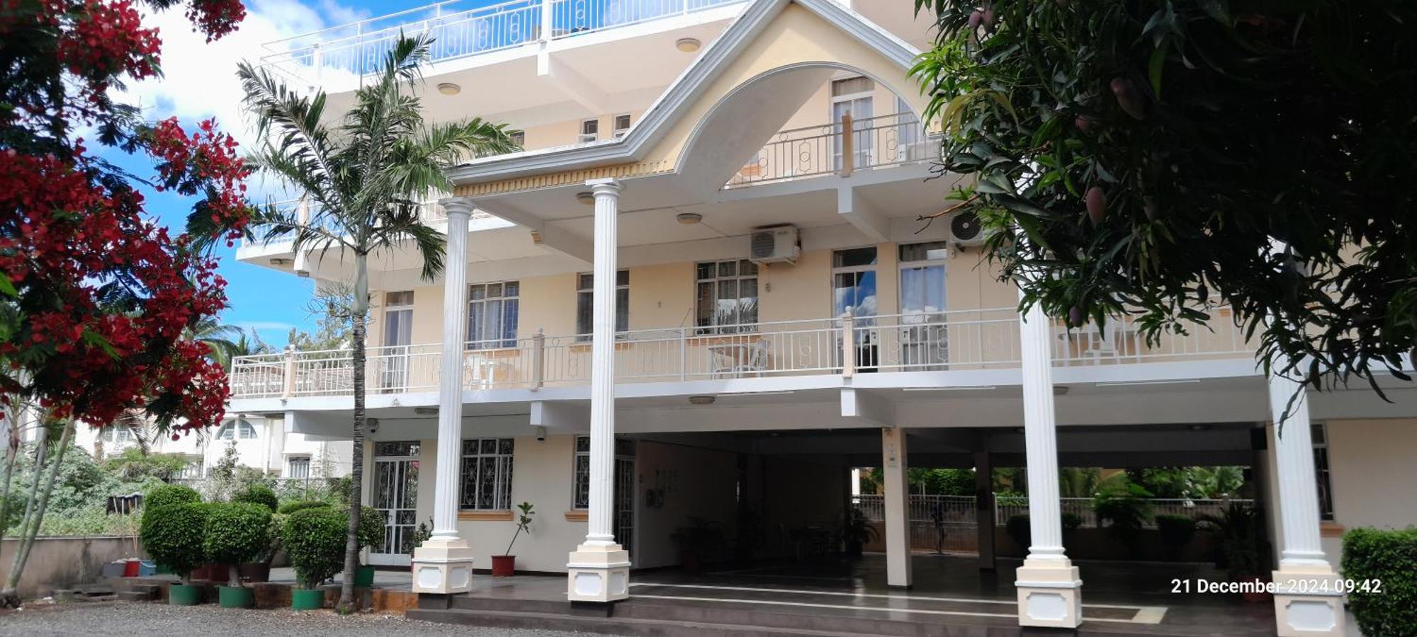 Alpha Villa Flic en Flac Luaran gambar